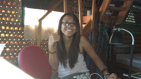 019_Yen at bottle house